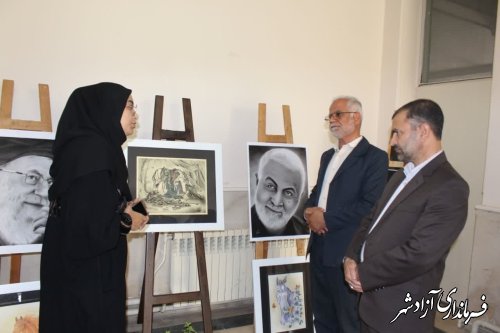 افتتاح نمایشگاه گروهی نقاشی و طراحی در آزادشهر