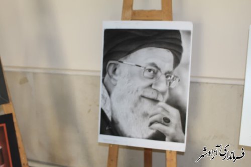 افتتاح نمایشگاه گروهی نقاشی و طراحی در آزادشهر