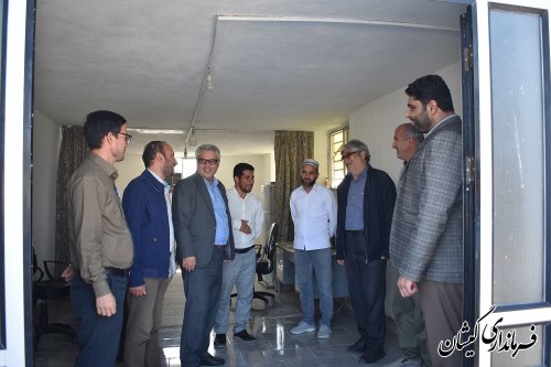 فرماندار گمیشان از اداره دامپزشکی شهرستان بازدید کرد