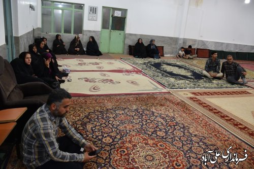 با حضور فرماندار علی آباد کتول میز خدمت در روستای بلوک غلام برگزار شد