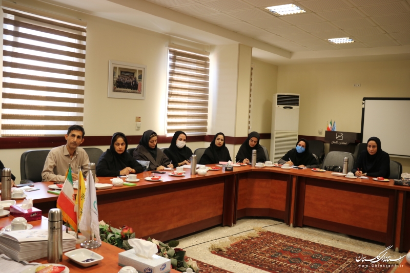 نشست خبری مدیرکل استاندارد گلستان با اصحاب رسانه استان به مناسبت هفته استاندارد