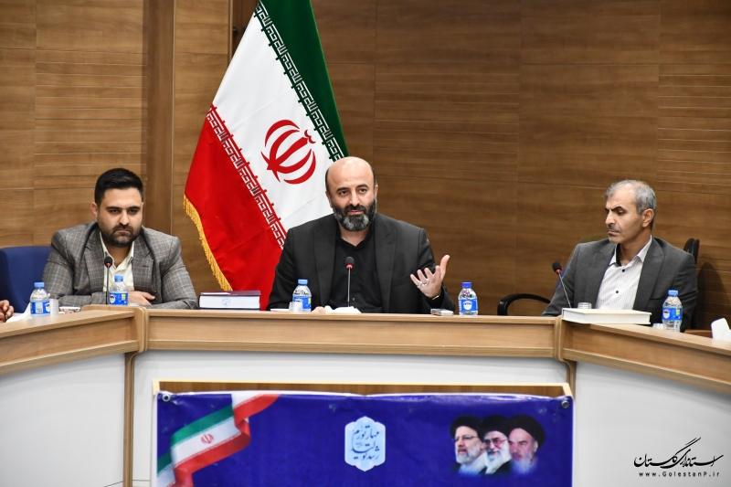 بخشدار یکی از ارکان مهم دولت که نقش موثری در گفتمان‌سازی و جریان‌سازی برای انقلاب دارد