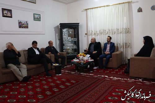 فرماندار گالیکش با پیشکسوت فوتبال این شهرستان دیدار کرد
