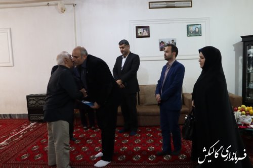 فرماندار گالیکش با پیشکسوت فوتبال این شهرستان دیدار کرد