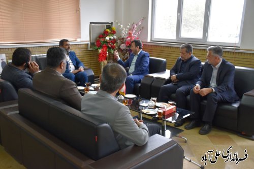 نشست فرماندار علی آبادکتول با مدیرکل کمیته‌ امداد امام خمینی (ره) گلستان