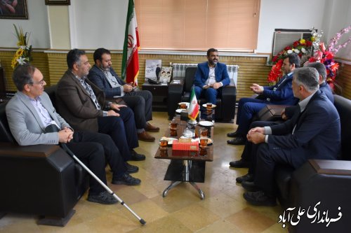 نشست فرماندار علی آبادکتول با مدیرکل کمیته‌ امداد امام خمینی (ره) گلستان