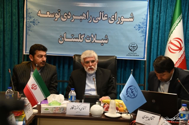   اجرای ۵۰ درصد تفاهم نامه با بنیاد برکت تا پایان امسال/ هدف ما بازگشت به دوران طلایی تولید خاویار است