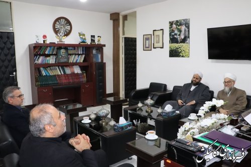 دیدار مشترک مسئول مرکز اسلامی شرق استان و امام جمعه اهل سنت ینقاق با فرماندار گالیکش