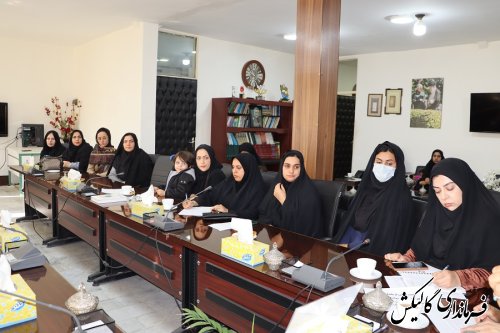 سوادآموزی، امروز نهضتی فراگیر و در شمار مقدس‌ترین آرمان‌های انقلاب است