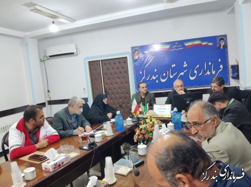 شهروندان شهرستان از قرار گرفتن در بستر رودخانه ها و فعالیت های کوهنوردی خودداری کنند