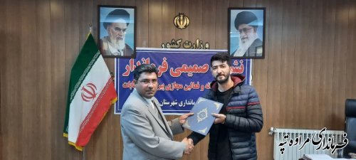 اصحاب رسانه ، خبرنگاران و فعالین فضای مجازی فرماندهان خط مقدم جهاد تبیین در انتخابات هستند