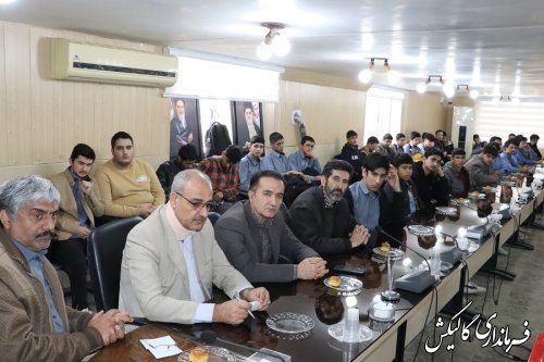 هر دانش‌آموز به‌عنوان یک فرد اثرگذار در مشارکت حداکثری خانواده‌ها در انتخابات
