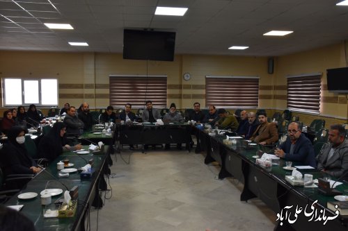 مدیران مدارس بهترین امکانات را برای برگزاری انتخابات در شعبه اخذ رای بکار بگیرند 