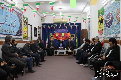  نشستی صمیمی معاون سیاسی استاندار با ائمه جمعه شیعه و سنی شهرستان گالیکش 