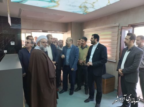 در دهه فجر باید دستاورد های انقلاب را به مردم معرفی و تببین کنیم