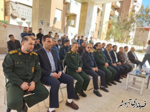 در دهه فجر باید دستاورد های انقلاب را به مردم معرفی و تببین کنیم