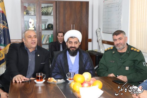 نشست و دیدار صمیمی فرماندار، امام جمعه و برخی از مسئولین شهرستان با فرمانده سپاه گالیکش 