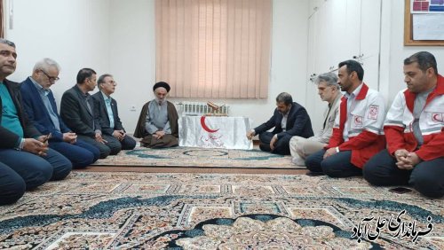 حضور و آمادگی کمپ های نوروزی هلال احمر به جهت خدمت رسانی و راهنمایی مسافران و گردشگران دارای اهمیت بسزایی می باشد