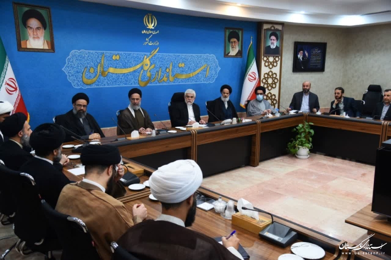 حضرت آیت الله العظمی علوی گرگانی الگویی از اخلاص و تواضع بودند