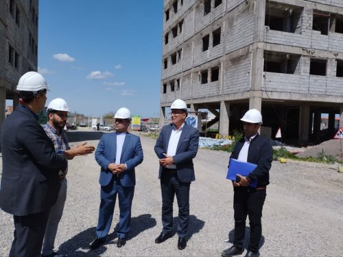 بازدید فرماندار گرگان از روند اجرای نهضت ملی مسکن