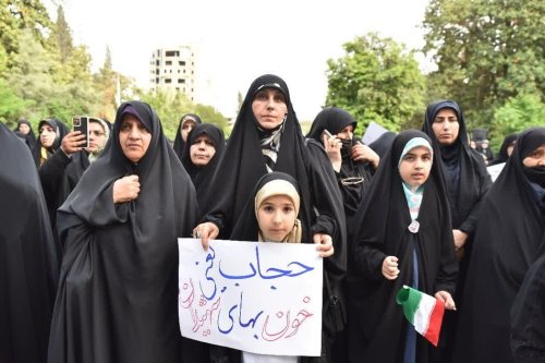 اجتماع خانوادگی و مردمی در حمایت از طرح نور پلیس