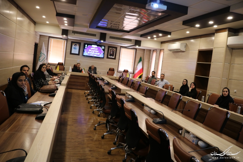 برگزاری نشست هم اندیشی استاندارد گلستان با مجریان آموزش های برون سازمانی
