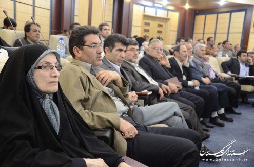 نشست استاندار گلستان با اعضای اتحادیه انجمن اسلامی استان گلستان