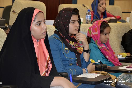استاندار گلستان: رعایت حقوق فرزندان باید مهمترین اولویت والدین شاغل باشد