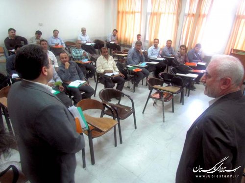 بازدید معاون استاندار گلستان از  کلاسهای آموزشی ویژه سرشماری کشاورزی استان