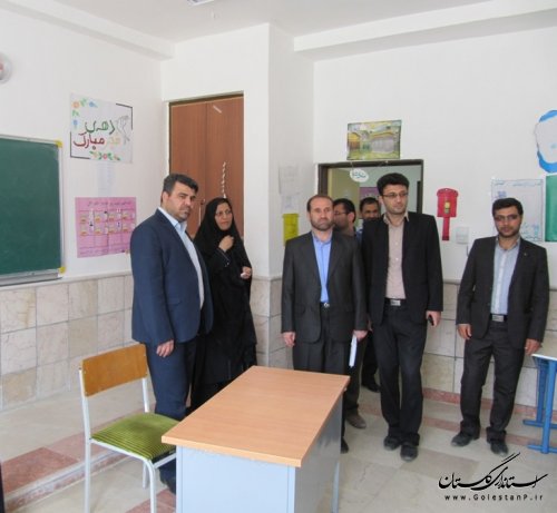 بازدید فرماندار رامیان از مدرسه استثنایی باغچه بان