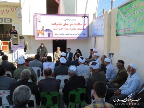 مرکز روزانه آموزشی و توانبخشی سالمندان یاشار شهر آق قلا افتتاح شد