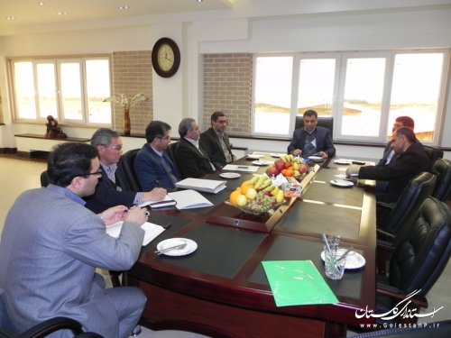 بازدید فرماندار از کارخانه تولید محصولات لبنی "افتخار گلستان" مینودشت