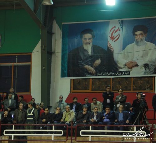 حضور فرماندار در سالن ورزشی امام خمینی(ره)گرگان 