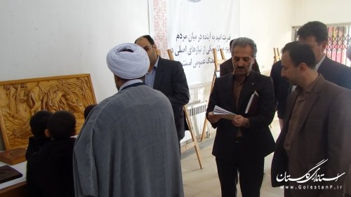 مجتمع فرهنگی دیجیتال و نمایشگاه عکس آثار هنرمندان شهرستان ترکمن افتتاح گردید
