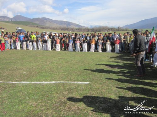 همایش بزرگ پیاده روی خانوادگی در روستای آق قمیش برگزارشد