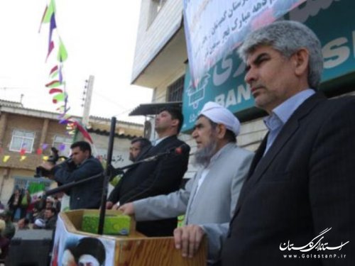 راهپیمایی یوم الله 22بهمن در سیمین شهر برگزار شد