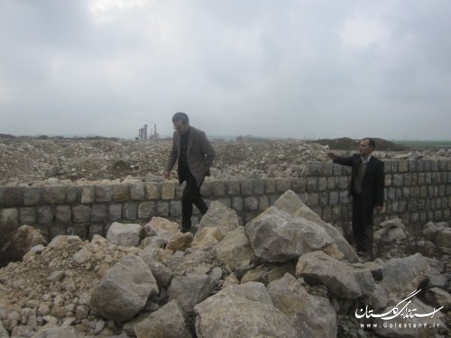 بخشدار مرکزی گالیکش از محل سایت تخلیه و دفن زباله ها بازدید کرد