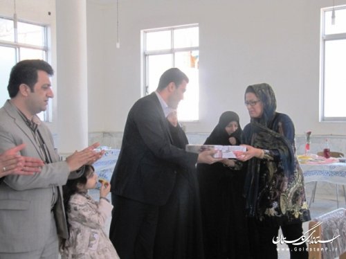 جشنواره غذاهای سنتی به مناسبت گرامیداشت هفته زن در کردکوی