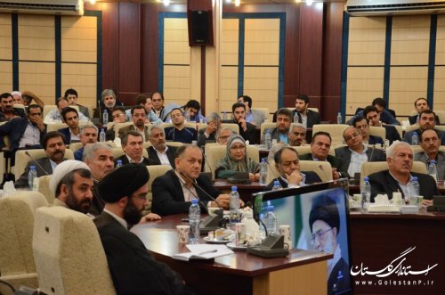 گزارش تصویری نشست احزاب و تشکلهای سیاسی استان با معاون سیاسی وزیر کشور