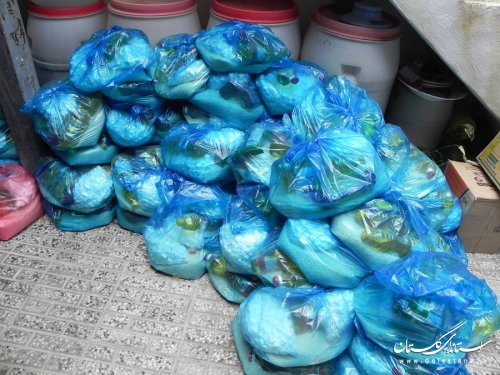 توزیع 200 بسته غذایی بمناسبت ولادت امام حسن مجتبی (ع) در یکی از پایگاه های بسیج مینودشت