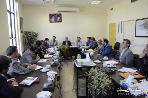 جلسه مشترک سرپرست سازمان مدیریت و برنامه ریزی استان با فرمانداران