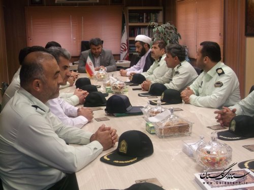 دیدار فرمانده و کارکنان انتظامی شهرستان رامیان با فرماندار در ششمین روز از هفته دولت