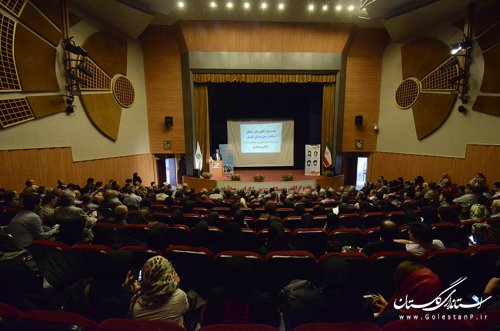 گردهمایی دانش آموختگان باید عرصه انتقال تجربیات باشد