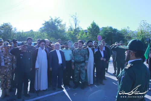  رژه نیروهای مسلح به مناسبت هفته دفاع مقدس در مرکز استان