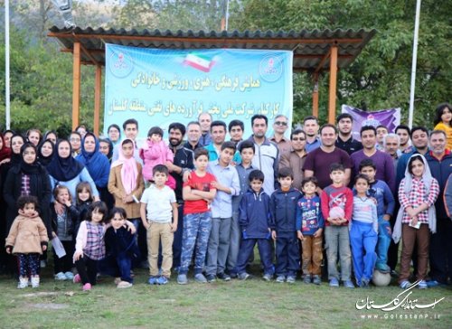 اردوی یك روزه در اردوگاه جنگلی نشاط توسكستان برگزار شد