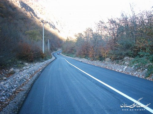 زيرسازي و آسفالت حدود 183 كيلومتر از راه هاي روستايي گلستان در دستور كار قرار دارد