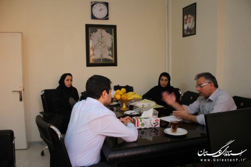 بازدید کارشناسان دانشگاه علوم پزشکی استان از درمانگاه تأمین اجتماعی آزادشهر