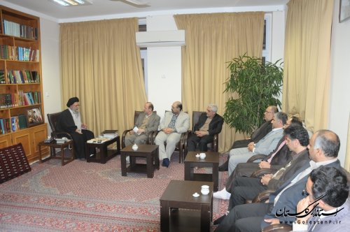 مدیر عامل شرکت آب منطقه ای گلستان با نماینده ولی فقیه در استان دیدار کرد