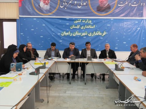 آشنایی مسئولین تام الاختیارستاد مرکزی کاندیداهای مجلس شورای اسلامی با قوانین و مقررات انتخابات در رامیان