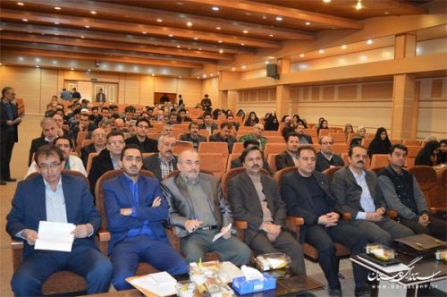 جلسه آموزشی و توجیهی بازرسان و سربازرسان انتخابات شهرستان شهرستان گنبد کاووس برگزار شد